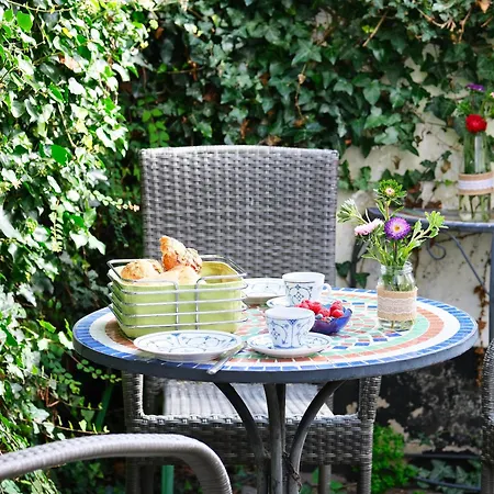 Appartement Kapitaenswohnung- Wohnen In Der Altstadt Zentral & Gemuetlich Mit Parkplatz!