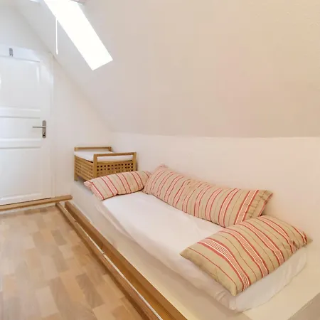 Kapitaenswohnung- Wohnen In Der Altstadt Zentral & Gemuetlich Mit Parkplatz! *