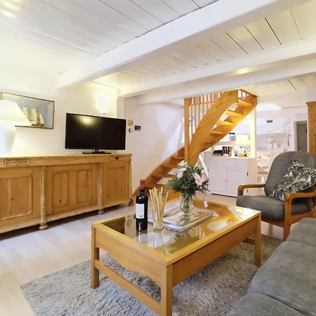 Kapitaenswohnung- Wohnen In Der Altstadt Zentral & Gemuetlich Mit Parkplatz! *