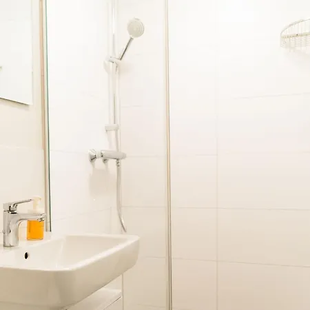 Apartment Kapitaenswohnung- Wohnen In Der Altstadt Zentral & Gemuetlich Mit Parkplatz! *