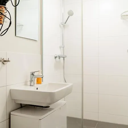 Kapitaenswohnung- Wohnen In Der Altstadt Zentral & Gemuetlich Mit Parkplatz! * Фленсбург